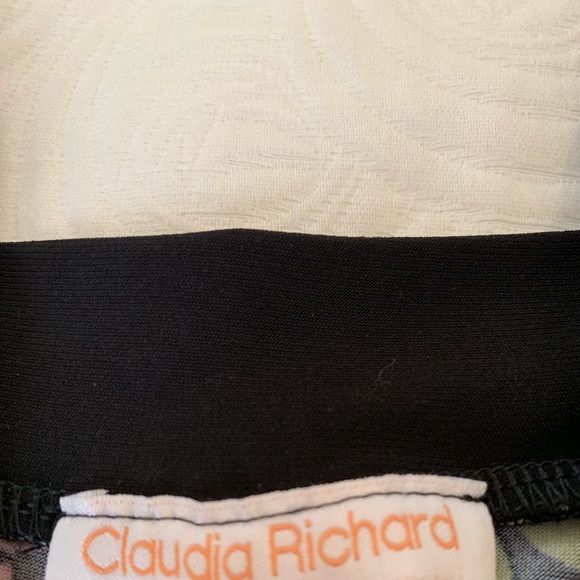 Cold Shoulder Top - Picture 2 of 4